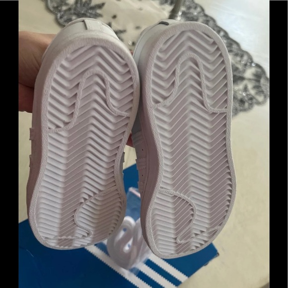 Adidas Superstar Slip Ons Size 10k - Picture 3 of 5